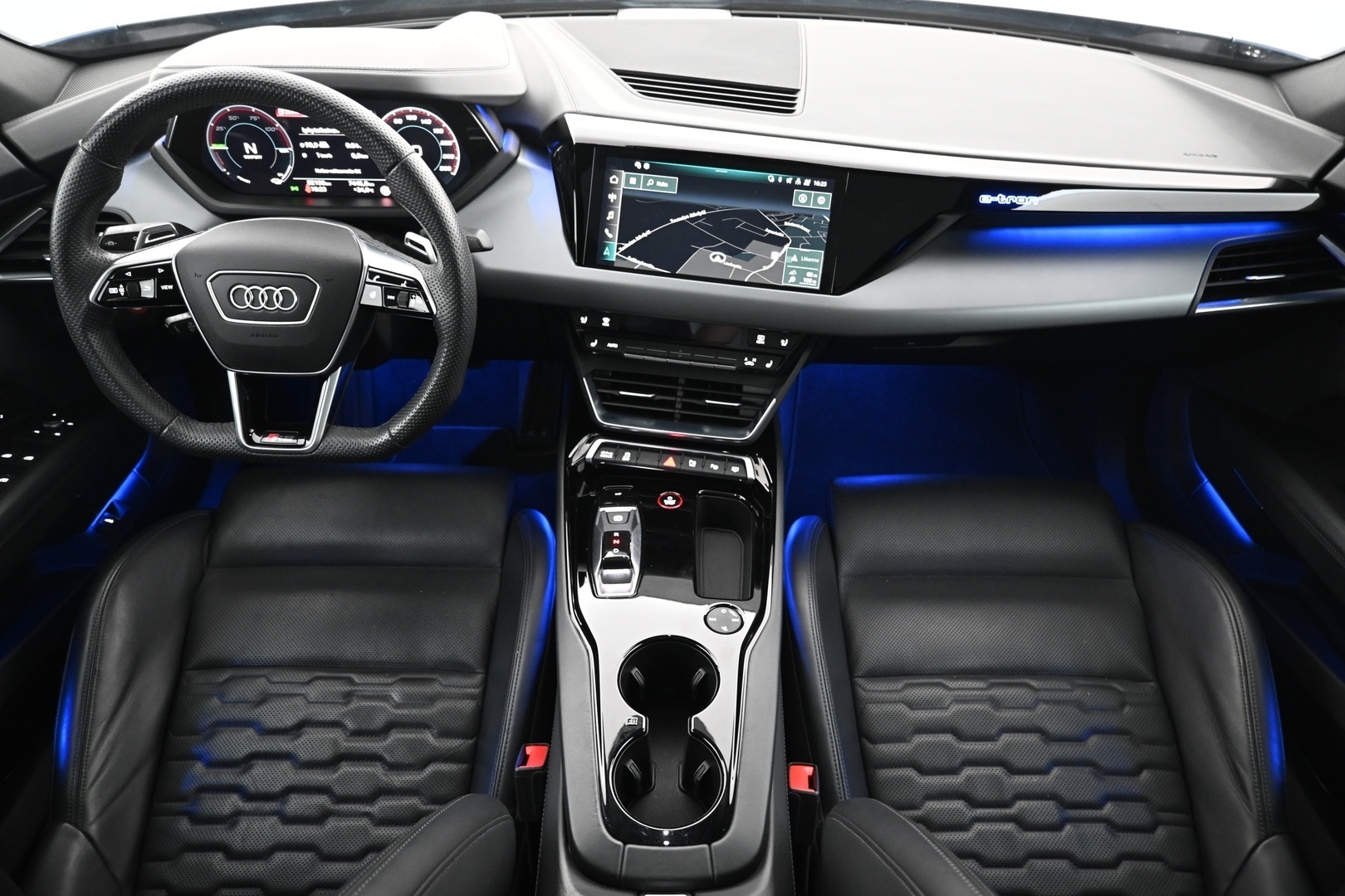 AUDI E-TRON GT RS 2022