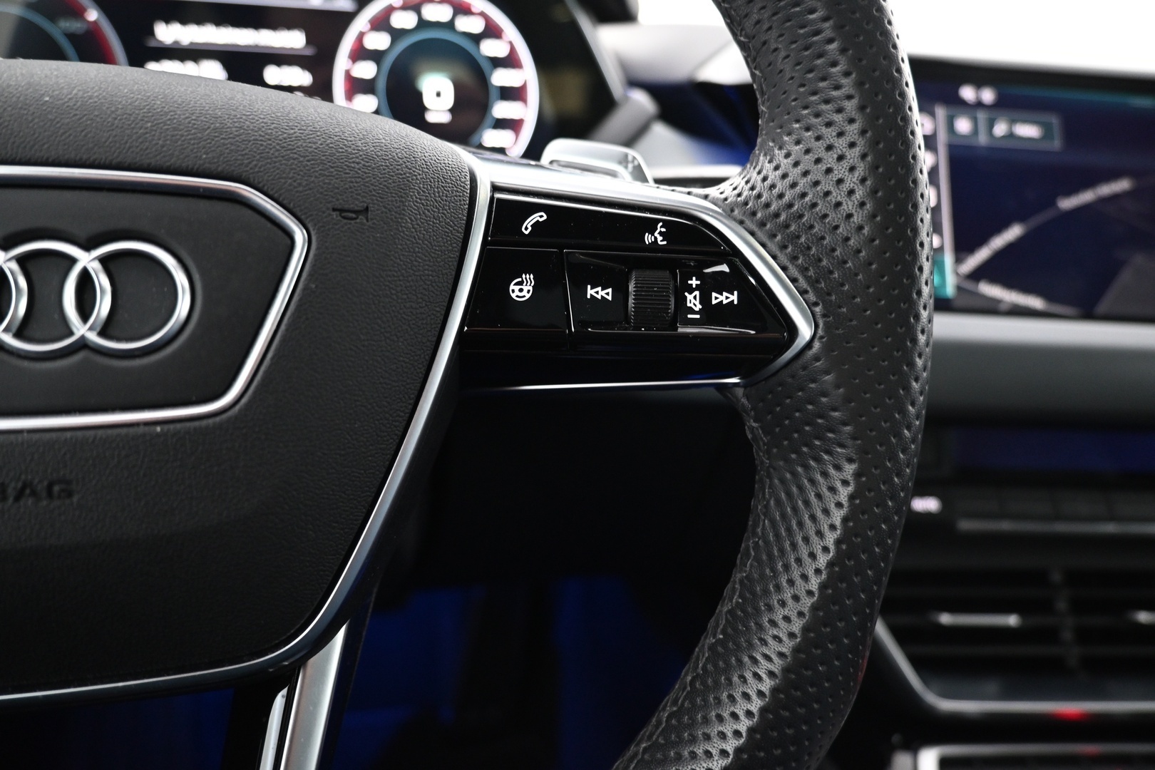 AUDI E-TRON GT RS 2022