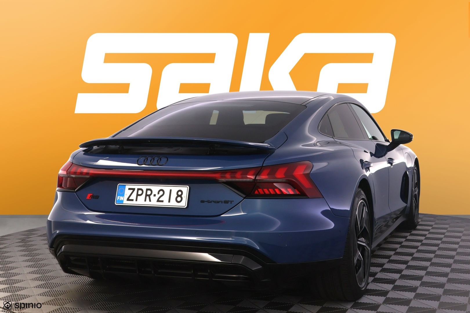 AUDI E-TRON GT RS 2022