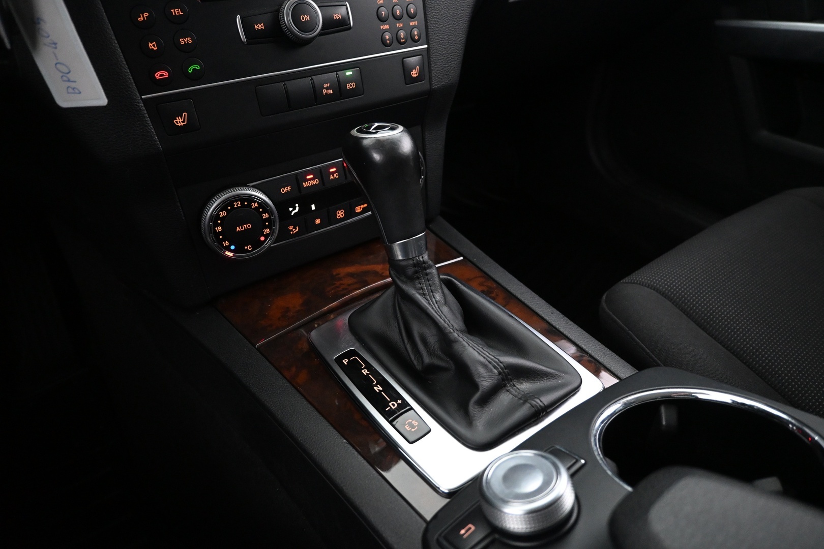 MERCEDES-BENZ GLK 2012