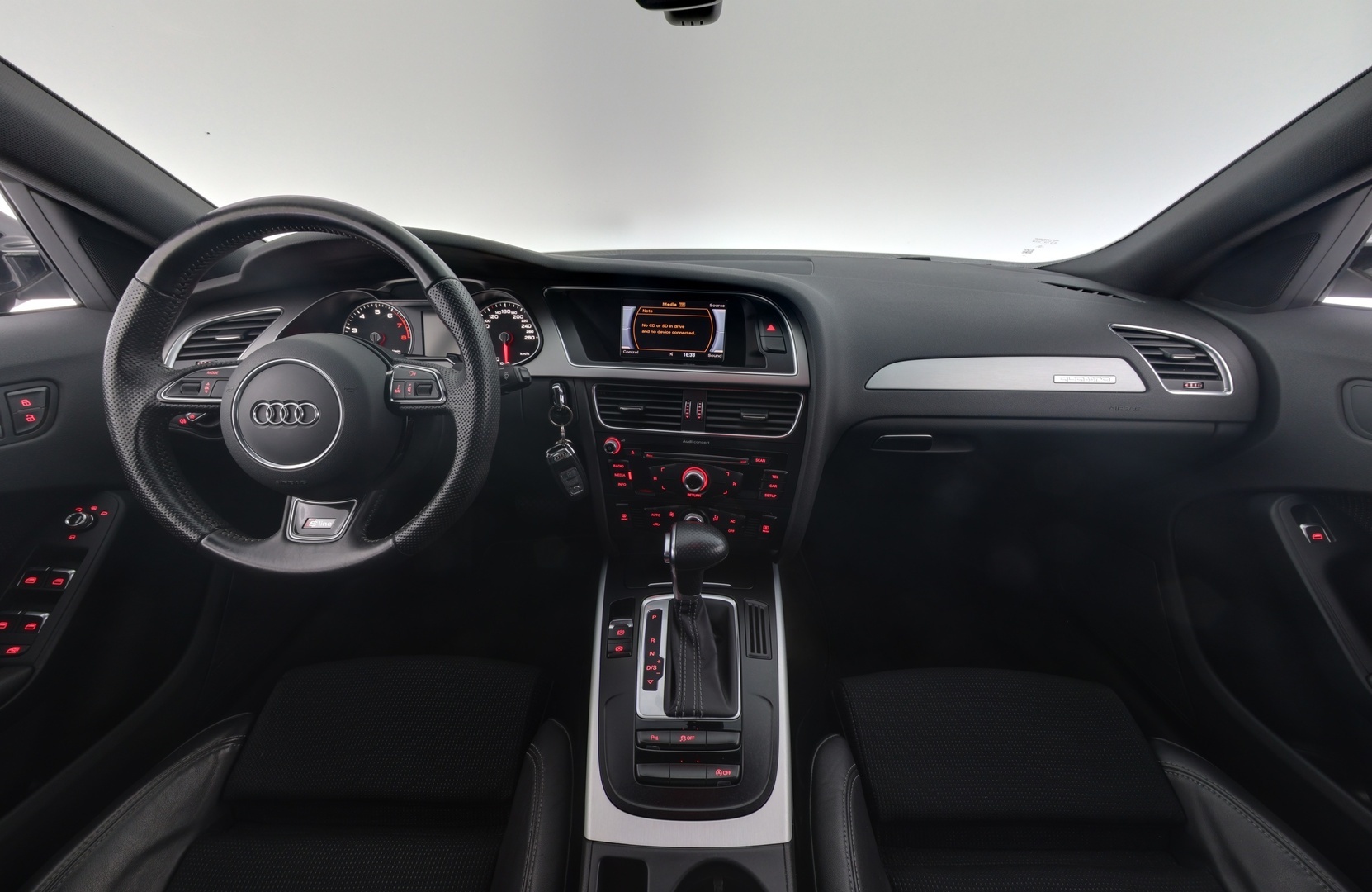 AUDI A4 2012