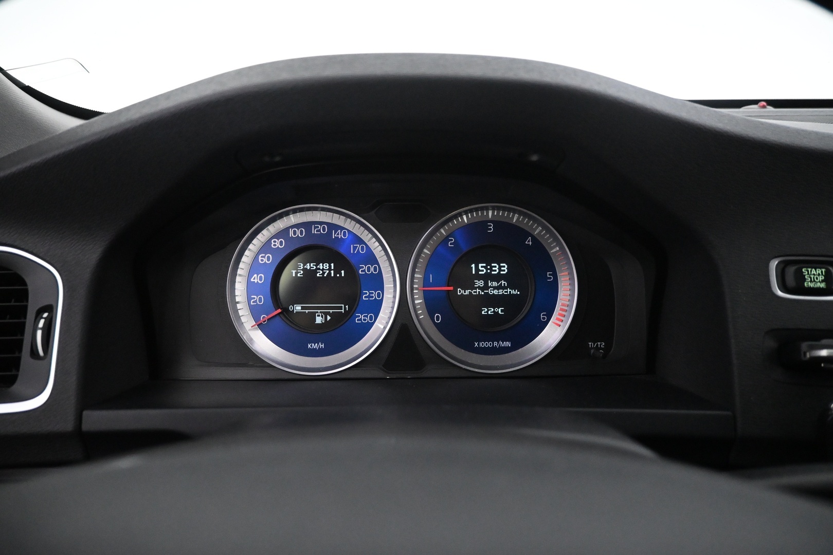 VOLVO V60 2013