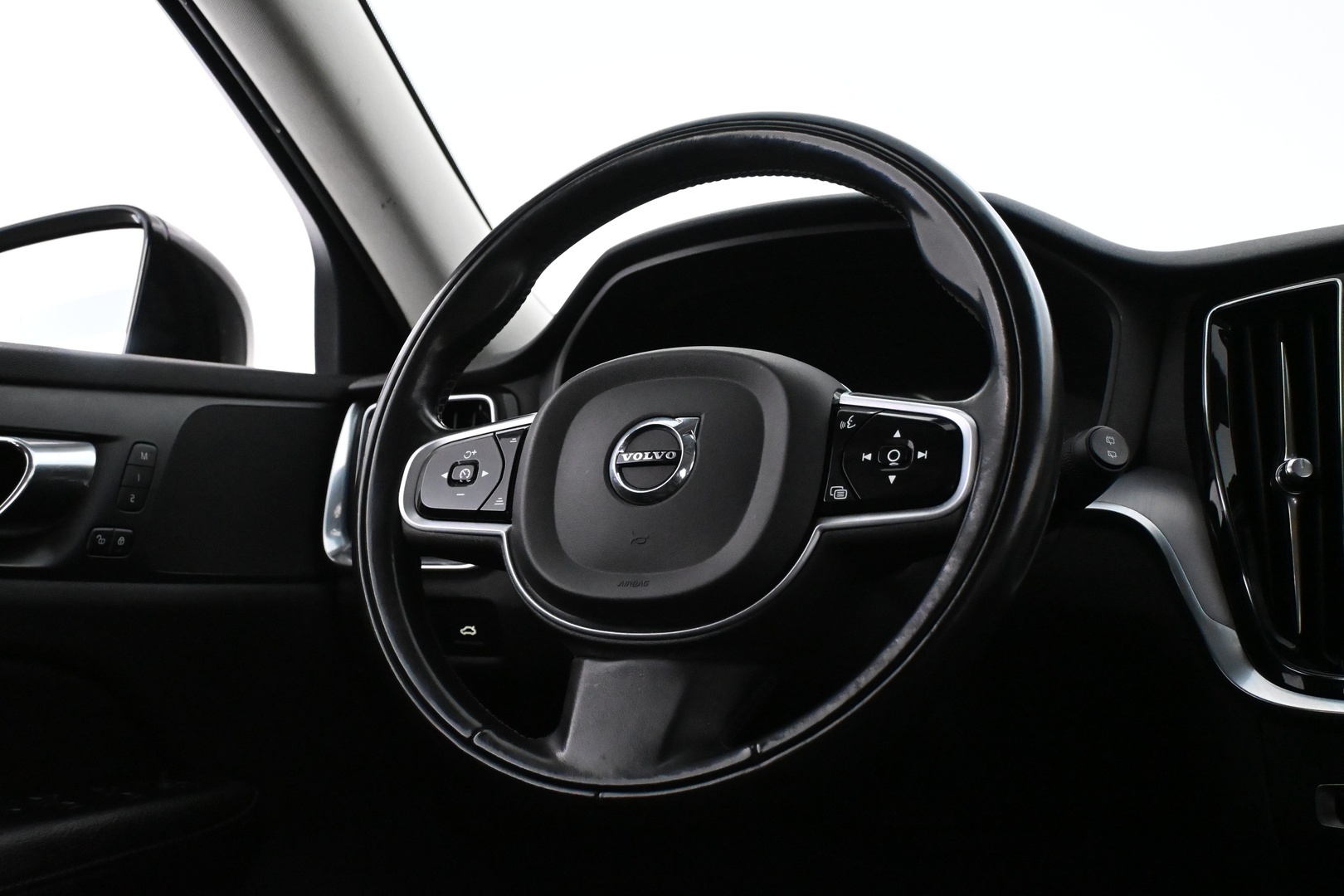 VOLVO V60 Cross Country 2019