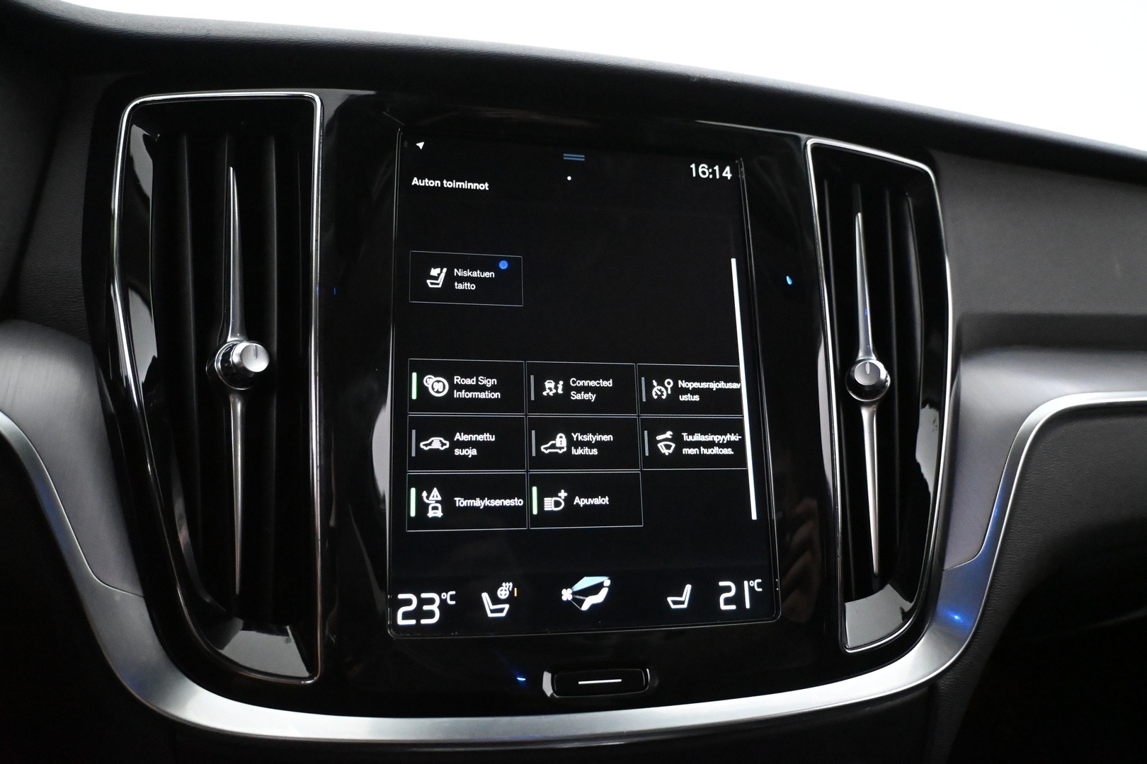 VOLVO V60 Cross Country 2019