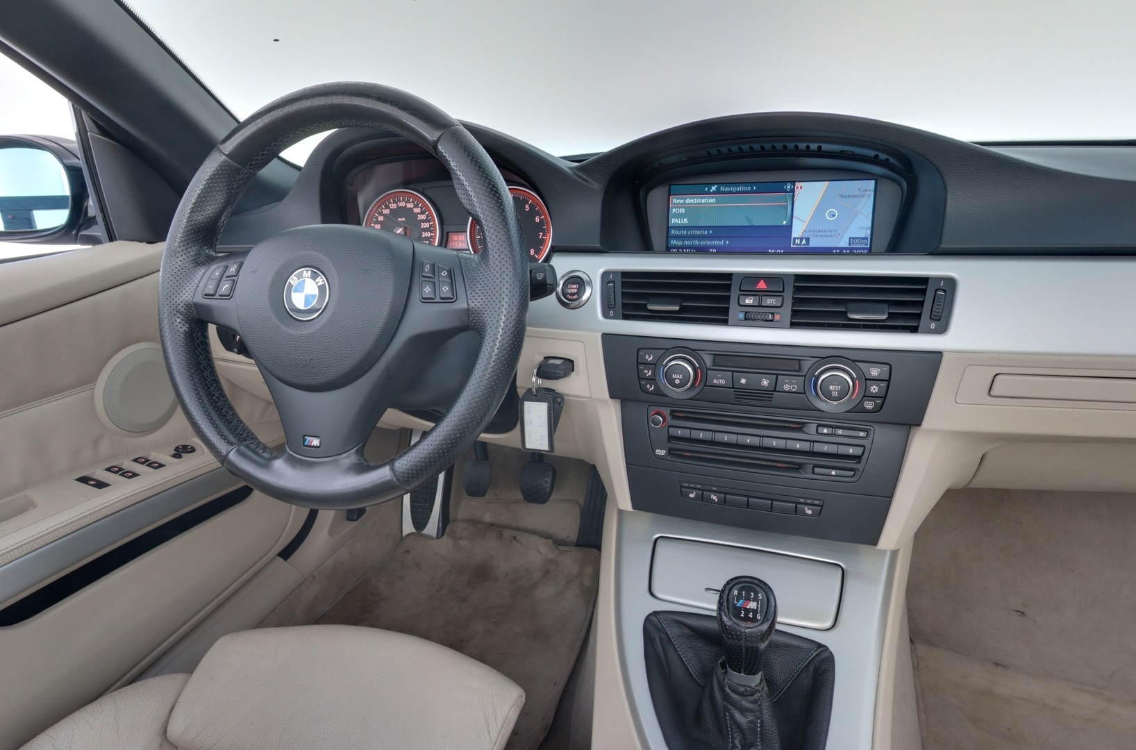 BMW 325 2007