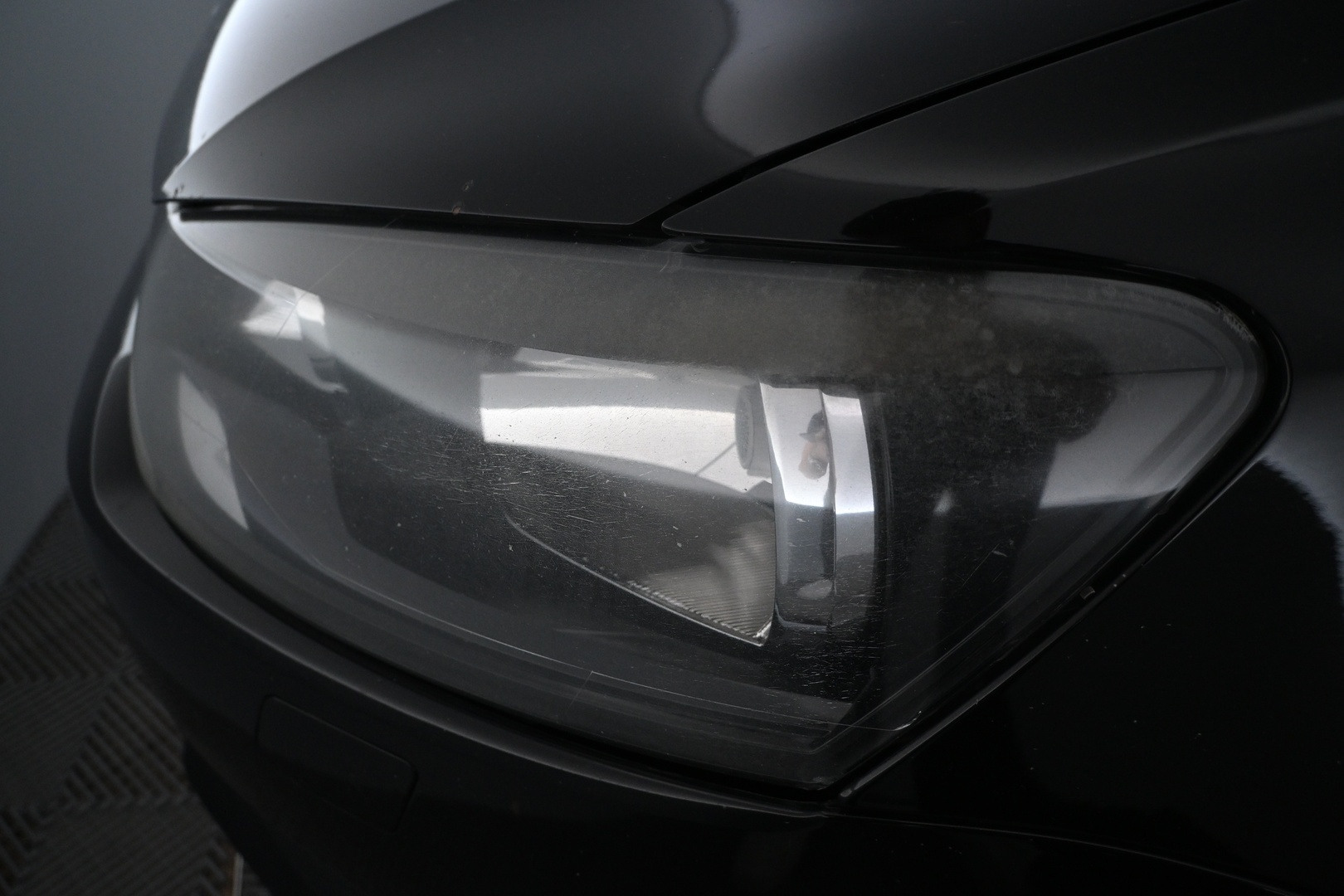 VOLKSWAGEN Polo 2011