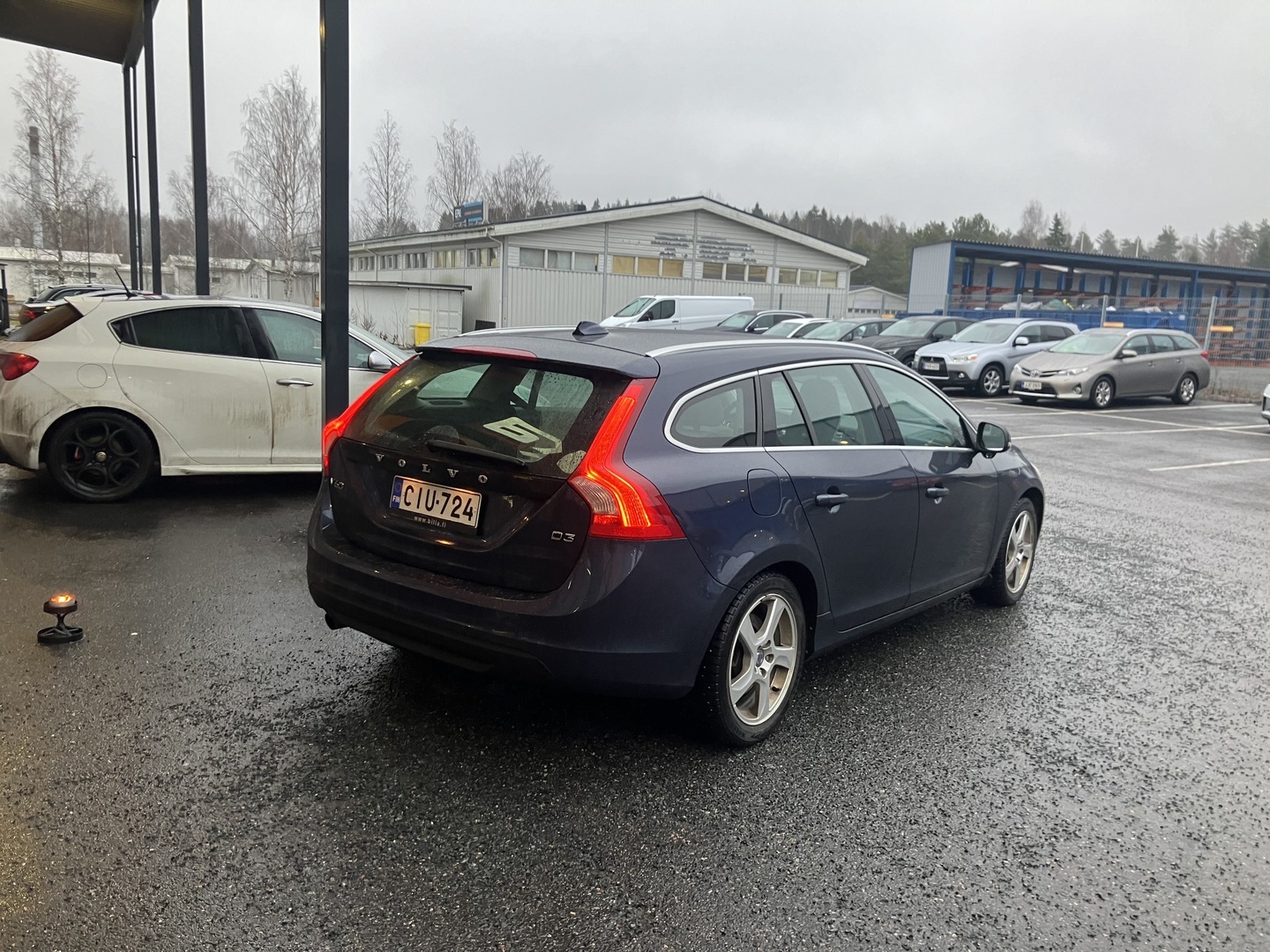 VOLVO V60 2013