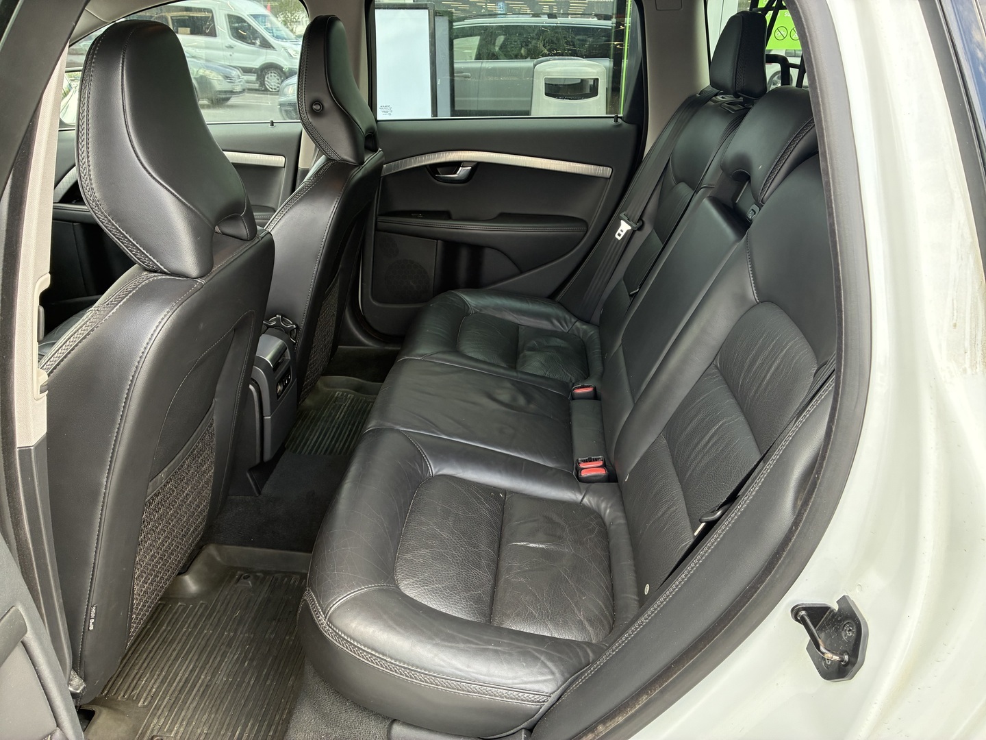VOLVO XC70 2013