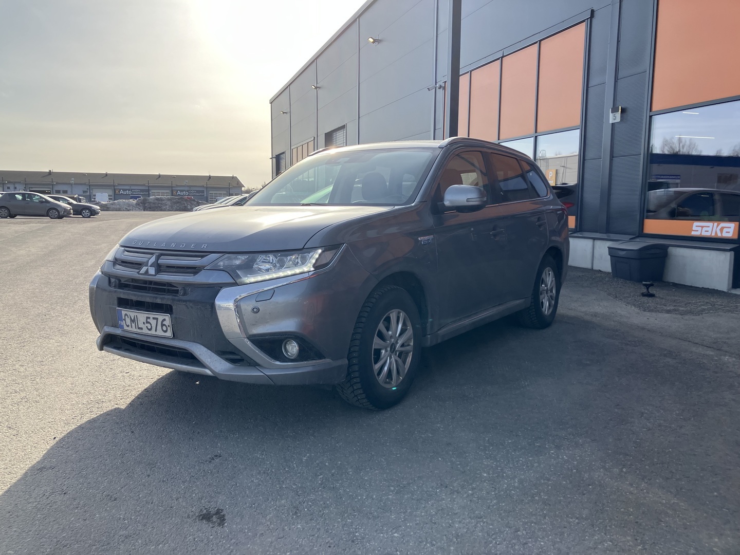 MITSUBISHI Outlander PHEV 2017