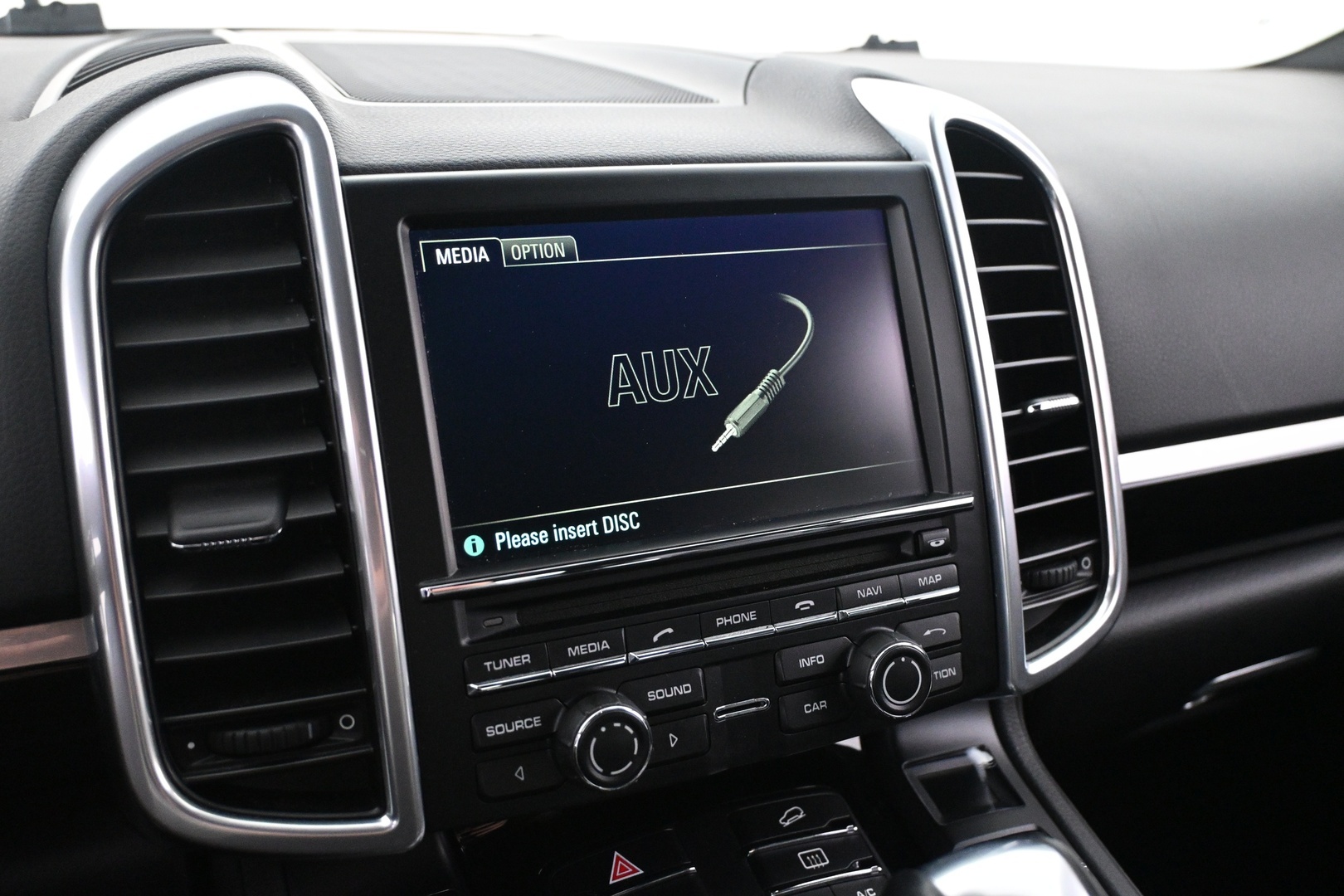 PORSCHE Cayenne 2015