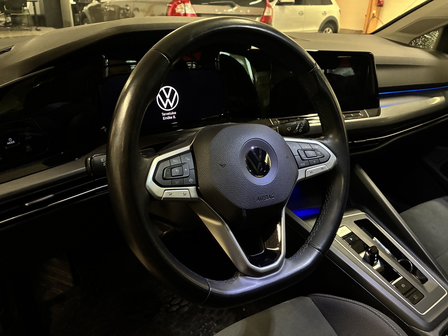 VOLKSWAGEN Golf 2020
