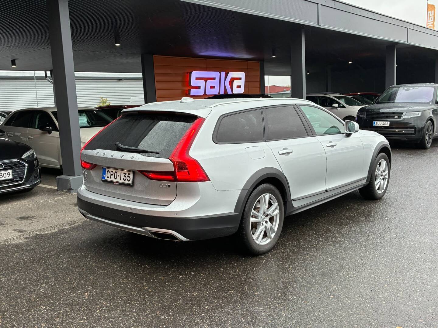 VOLVO V90 Cross Country 2017