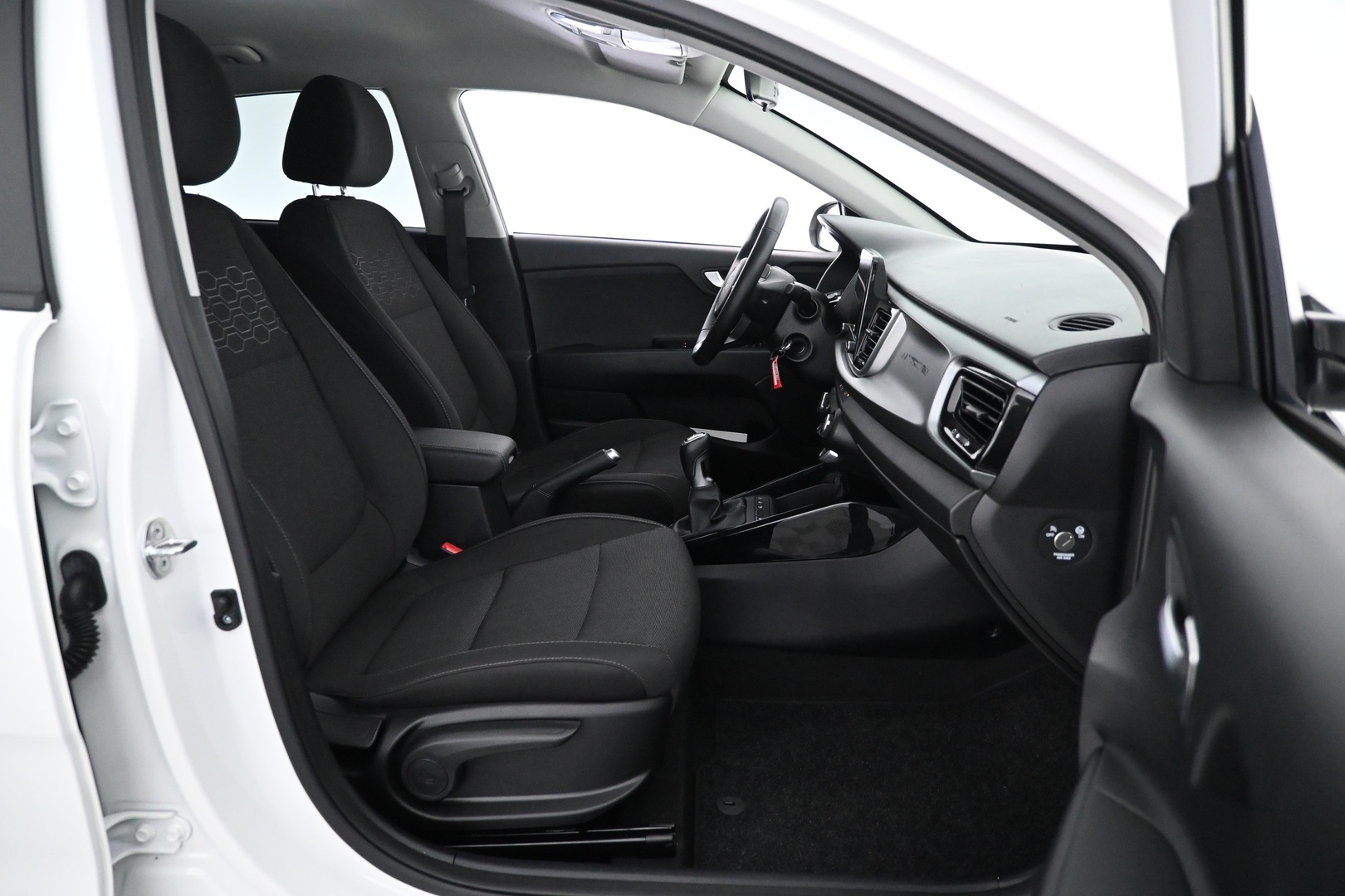 KIA Rio 2024
