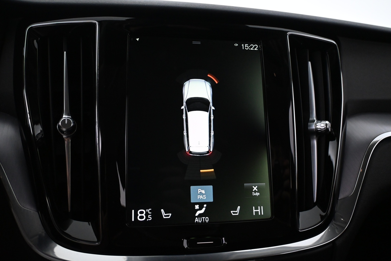 VOLVO V60 2020