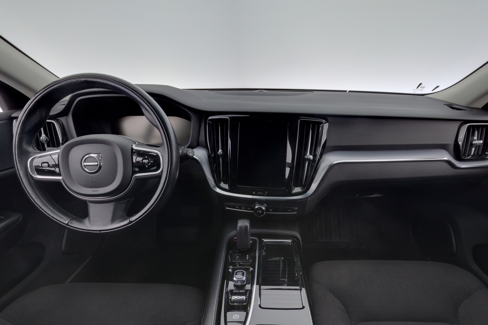 VOLVO V60 2020