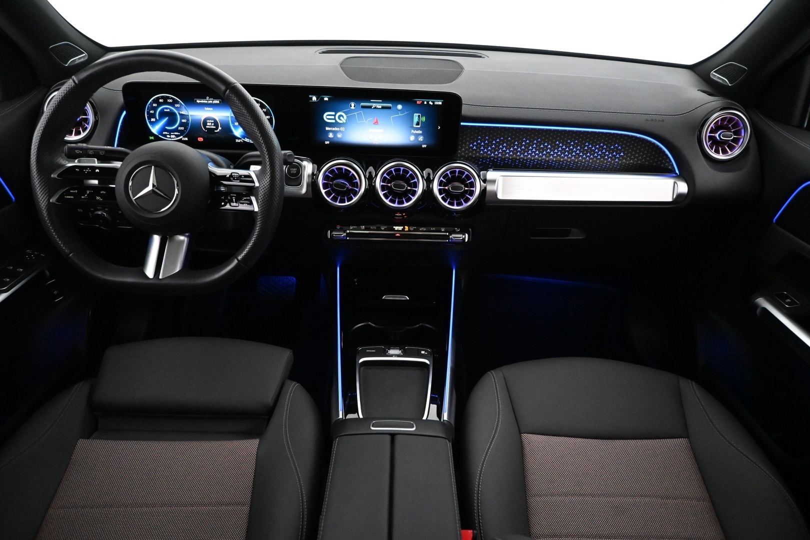 MERCEDES-BENZ EQB 2025