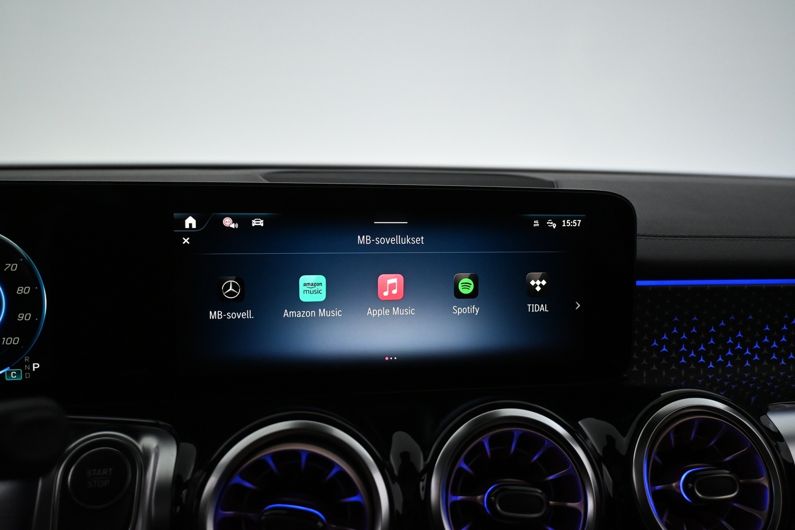 MERCEDES-BENZ EQB 2025