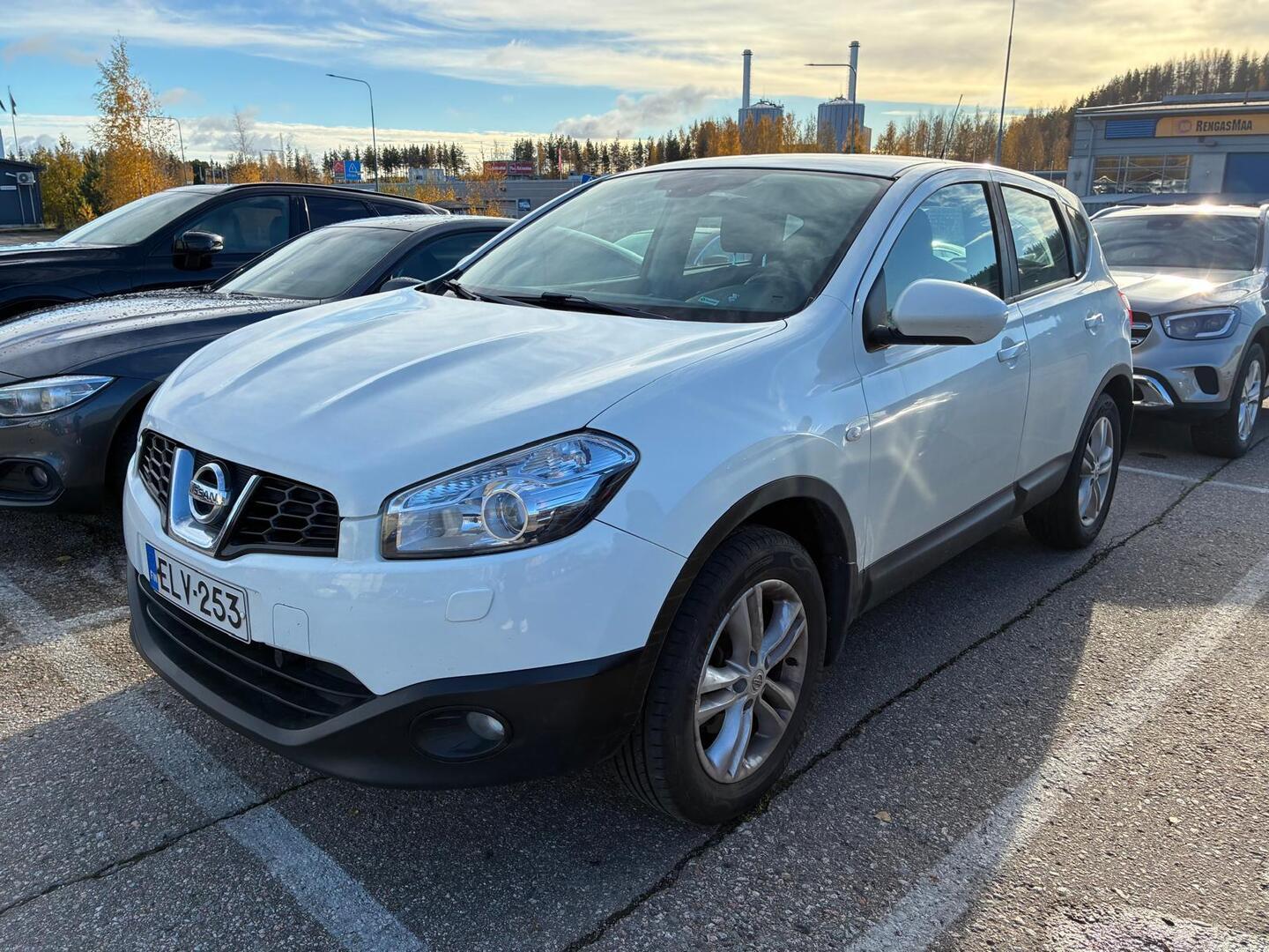 NISSAN Qashqai 2011