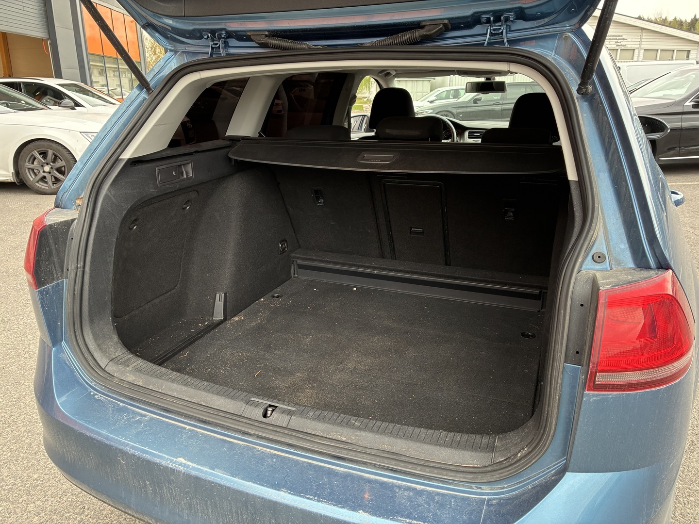 VOLKSWAGEN Golf 2014
