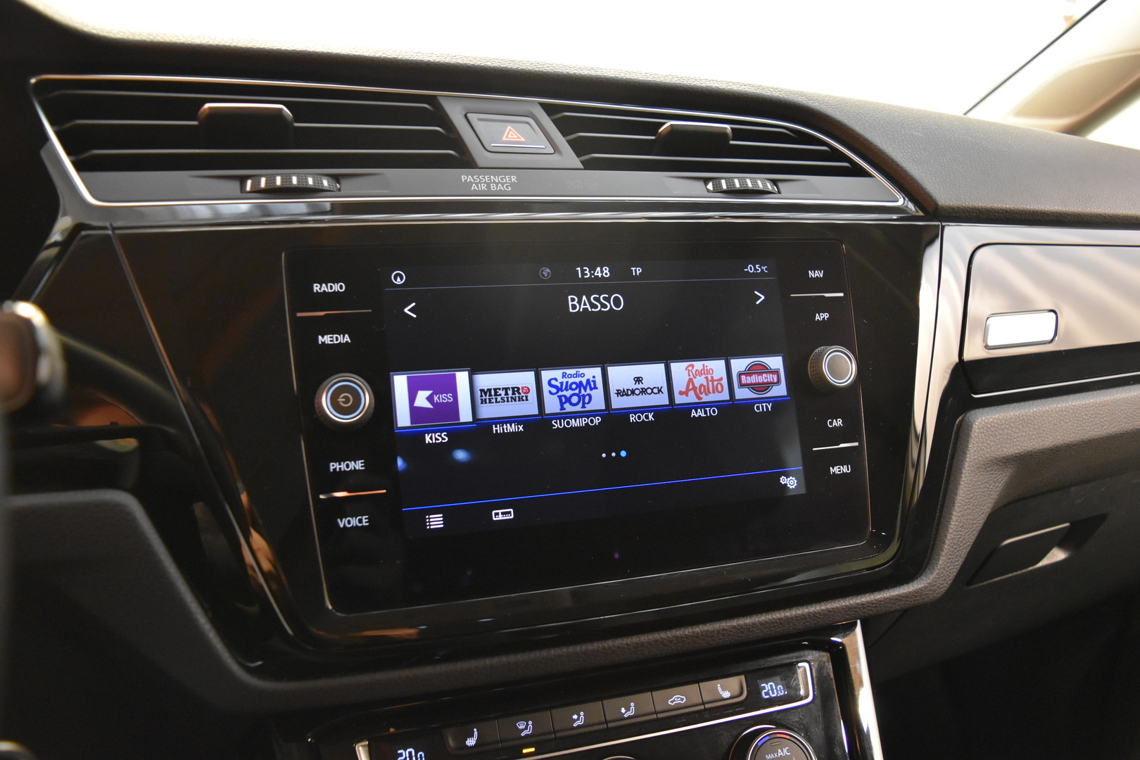 VOLKSWAGEN Touran 2018