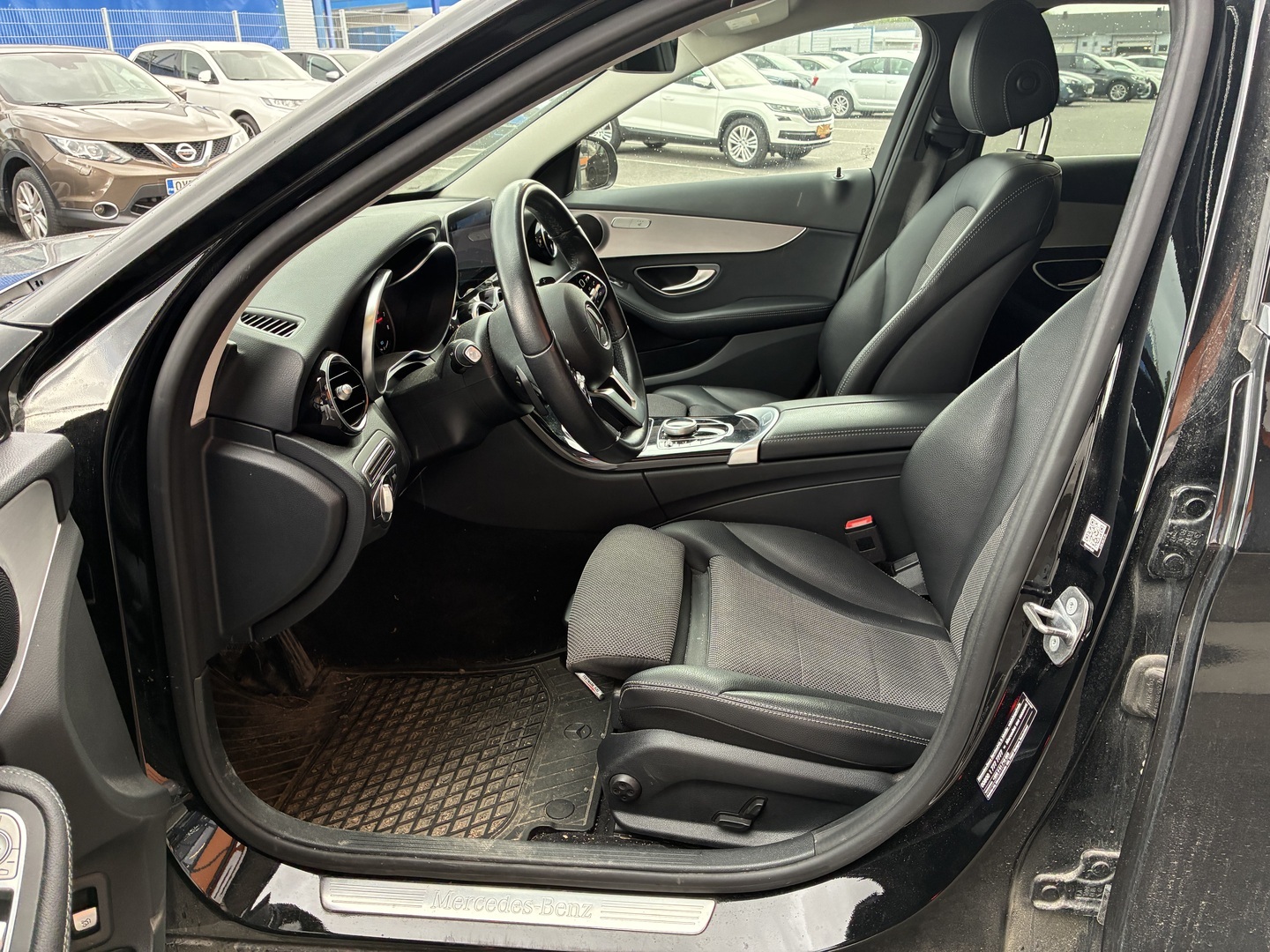 MERCEDES-BENZ C 2019
