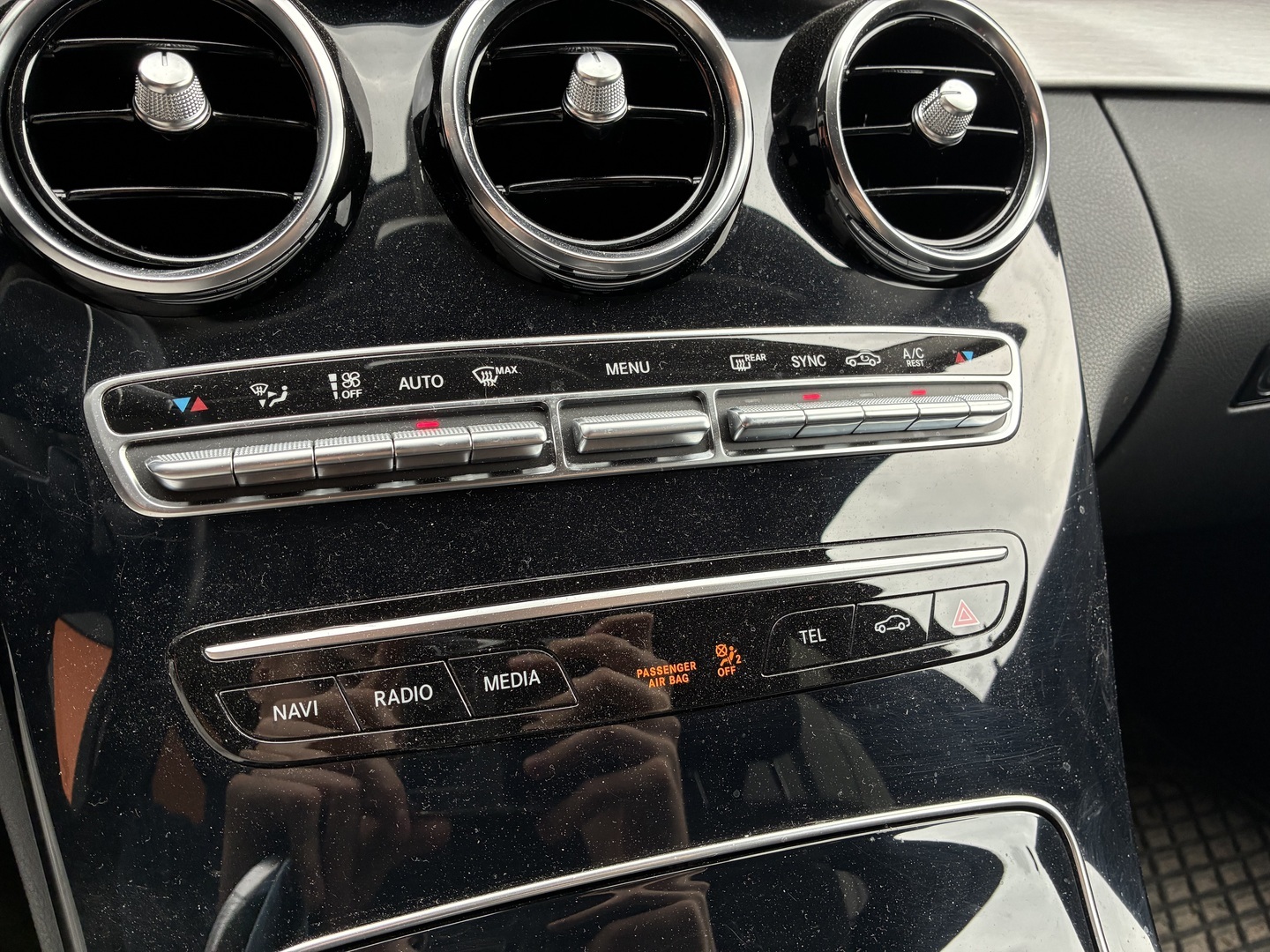 MERCEDES-BENZ C 2019