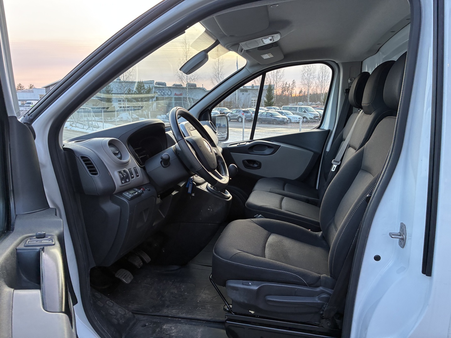 RENAULT Trafic 2019