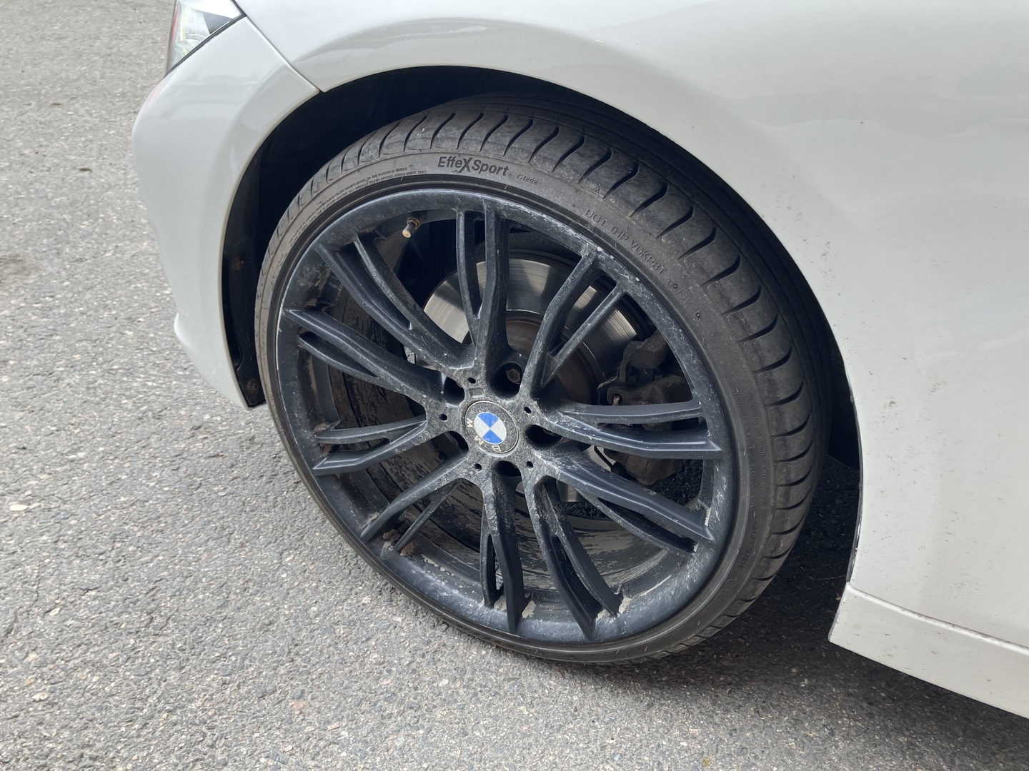BMW 330 2013
