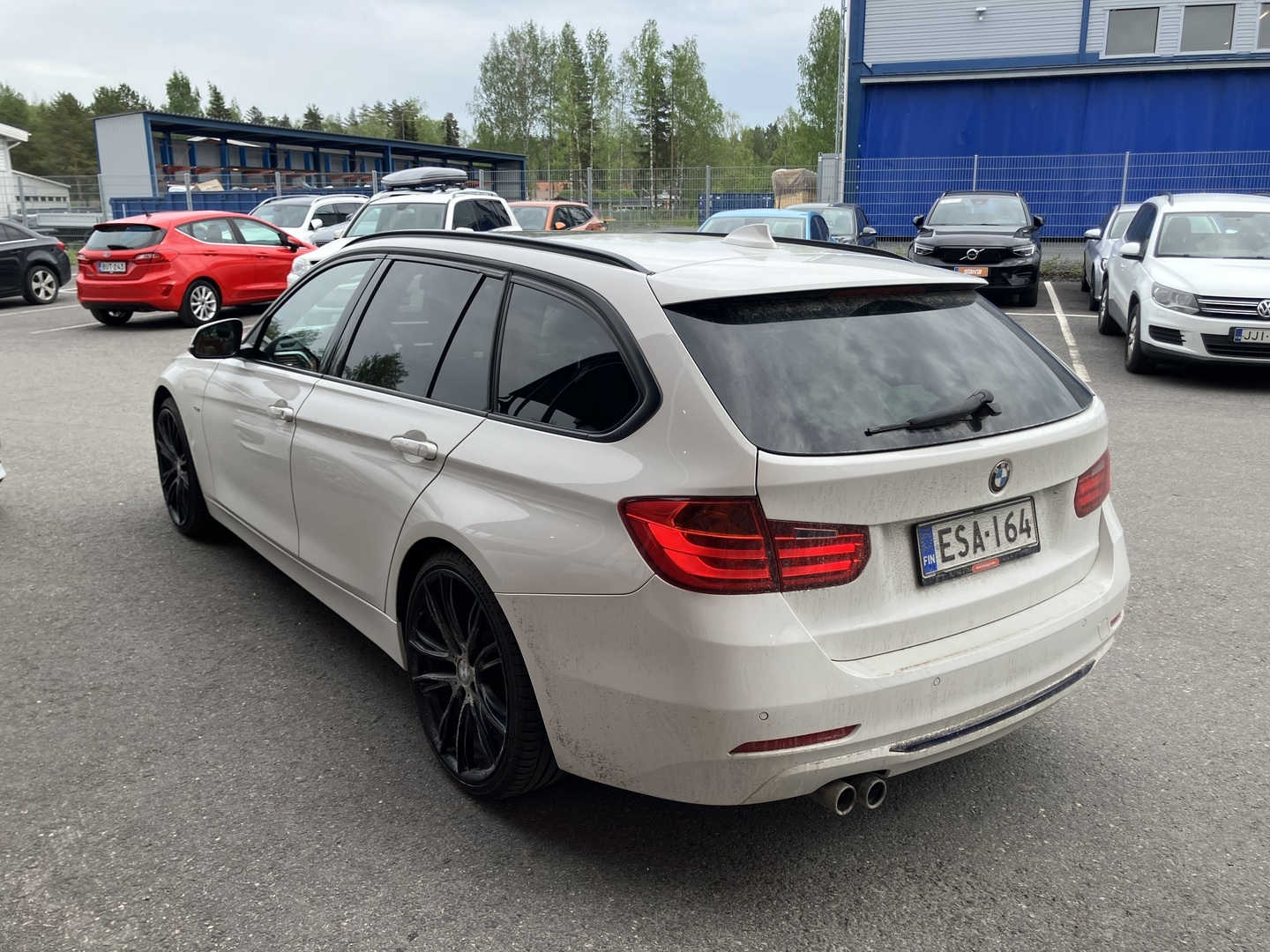 BMW 330 2013