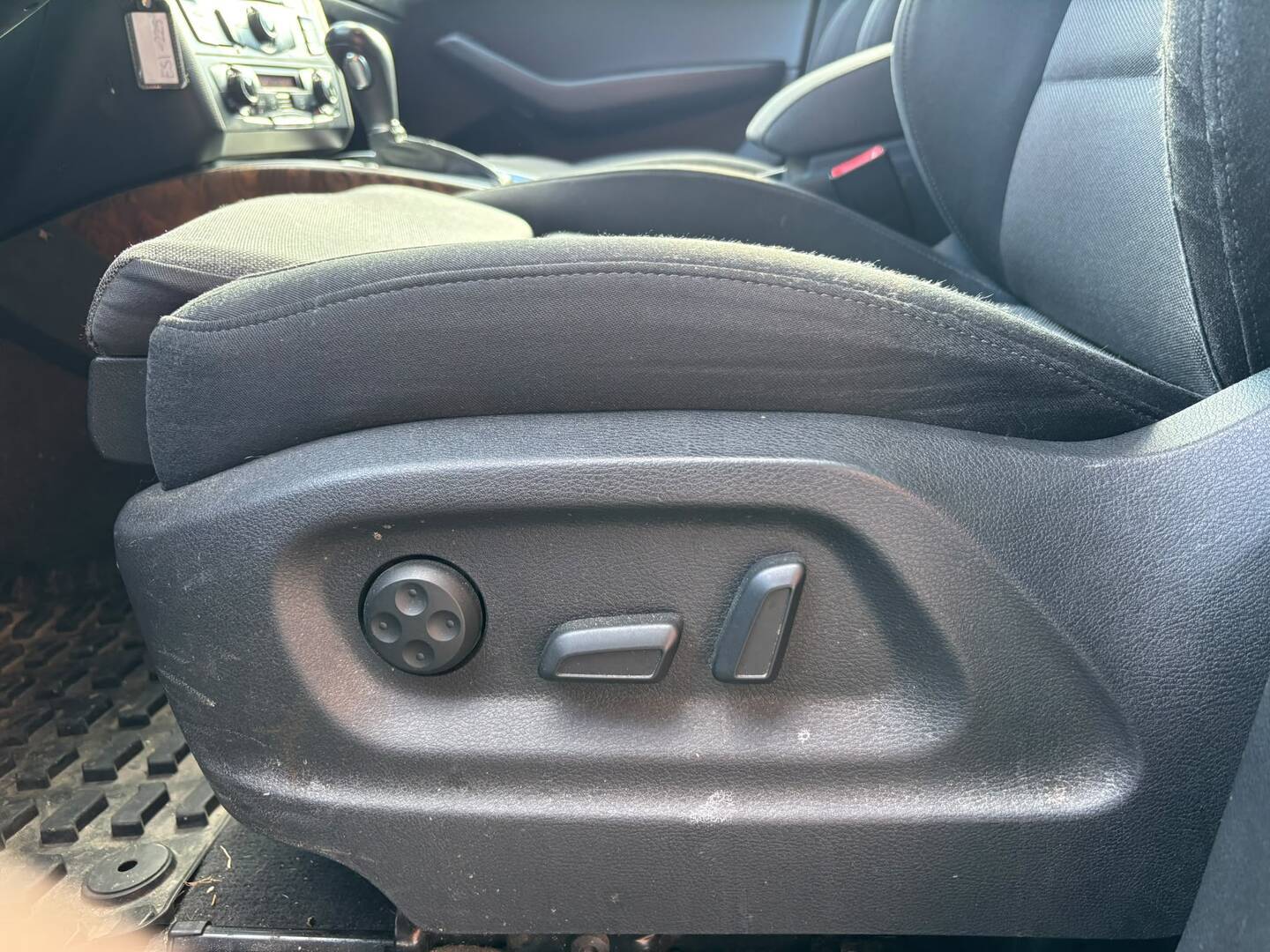 AUDI Q5 2011