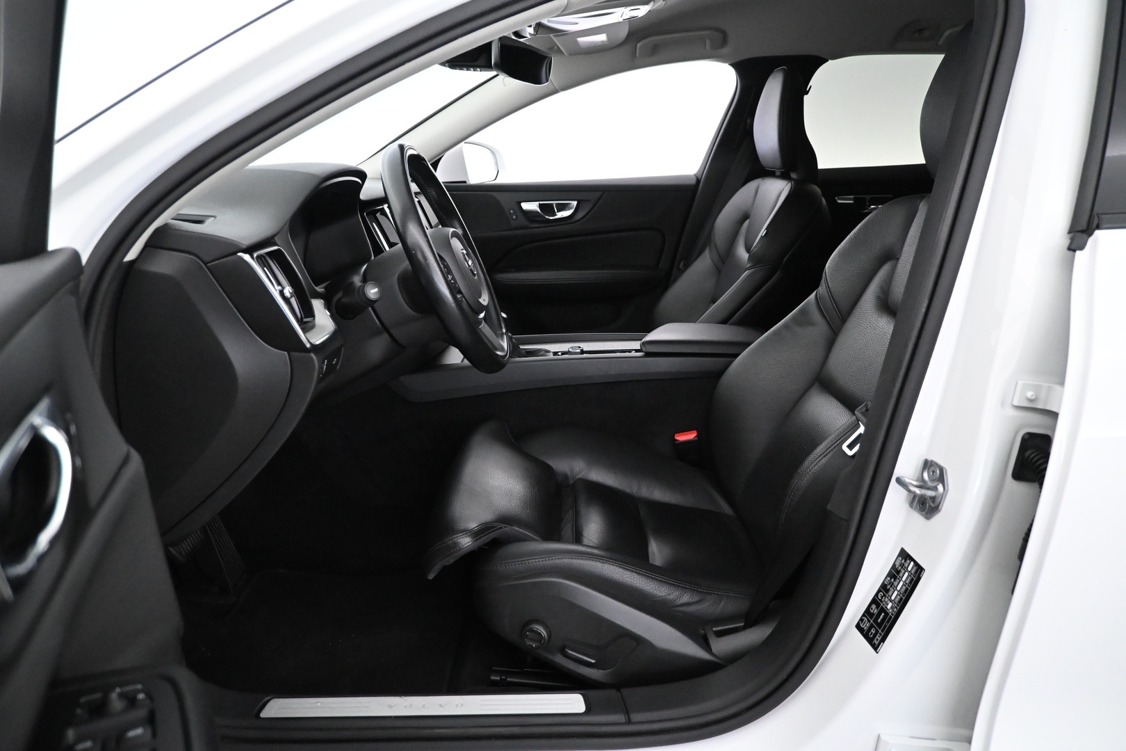 VOLVO V60 Cross Country 2021