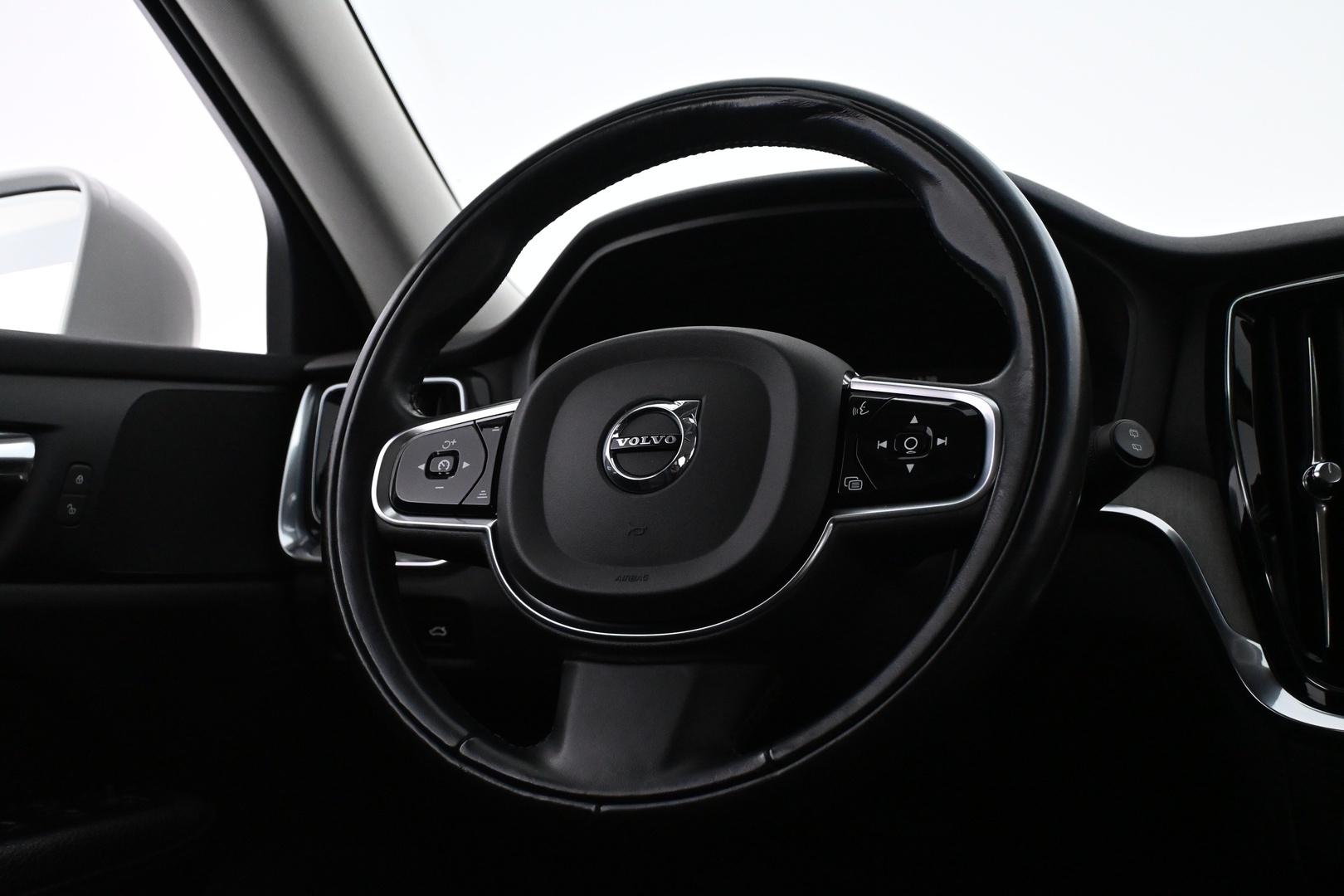 VOLVO V60 Cross Country 2021