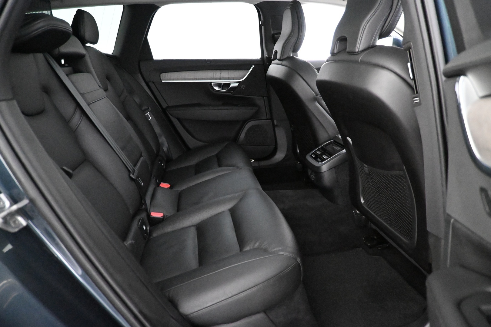VOLVO V90 Cross Country 2021