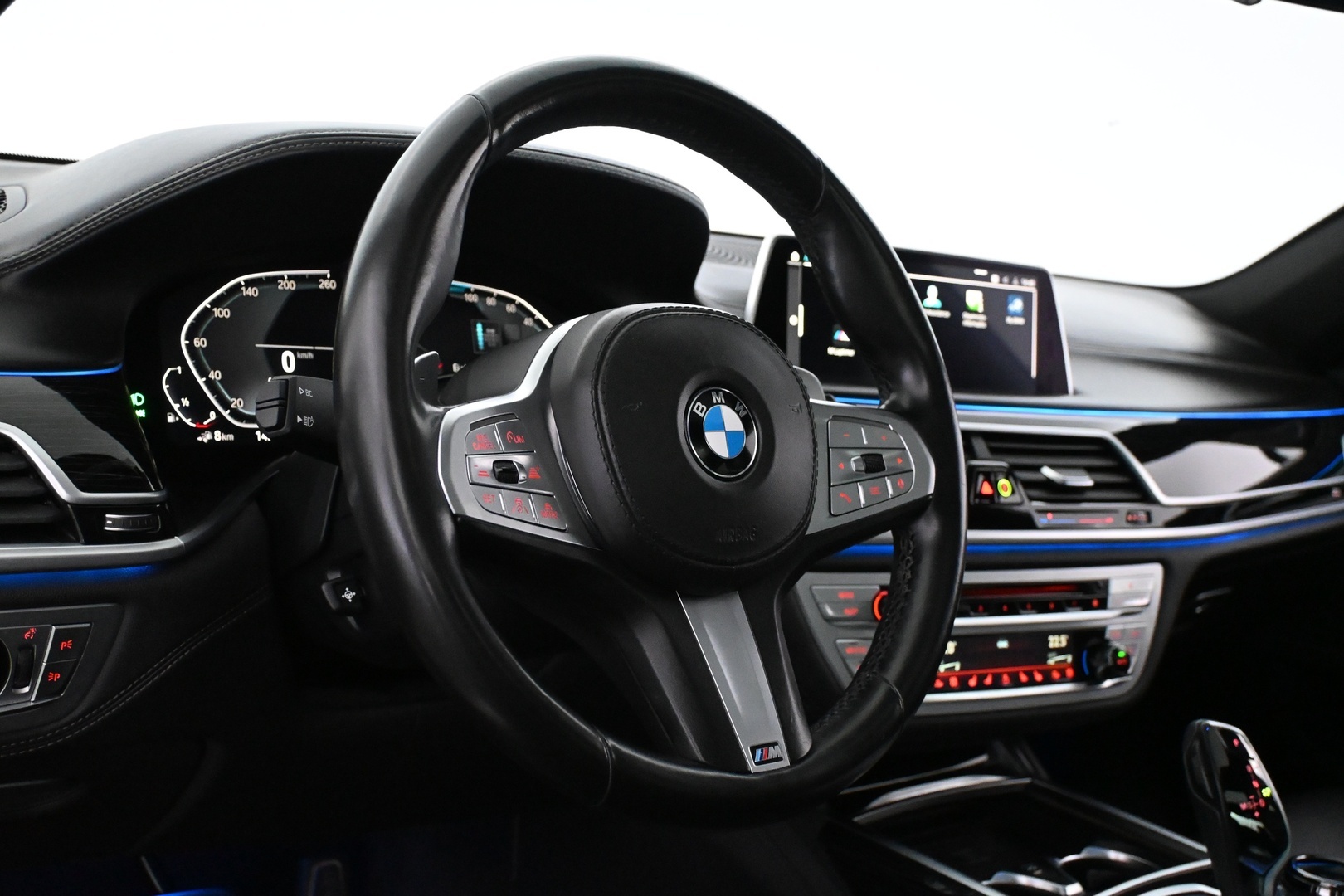 BMW 745 2019