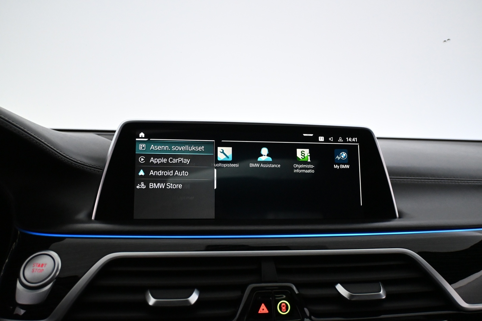 BMW 745 2019