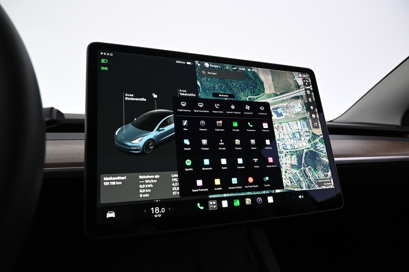 TESLA Model 3 2021