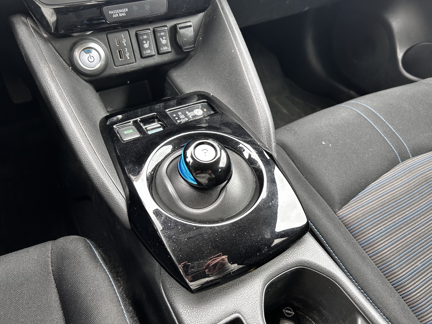NISSAN Leaf 2022
