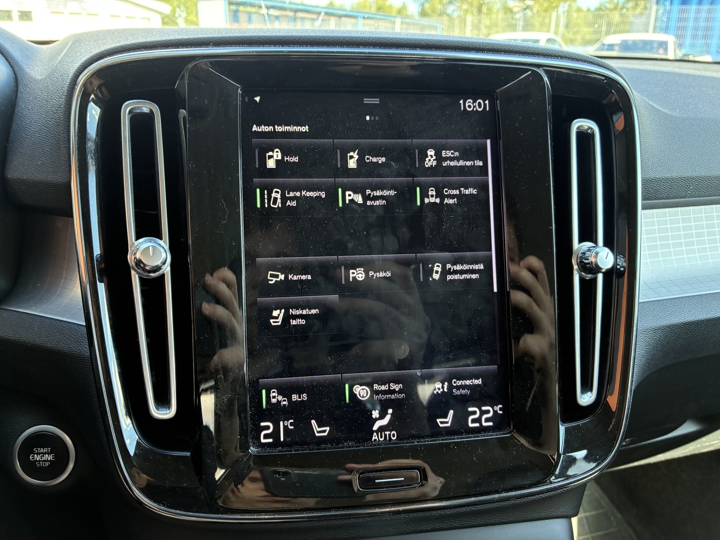 VOLVO XC40 2020