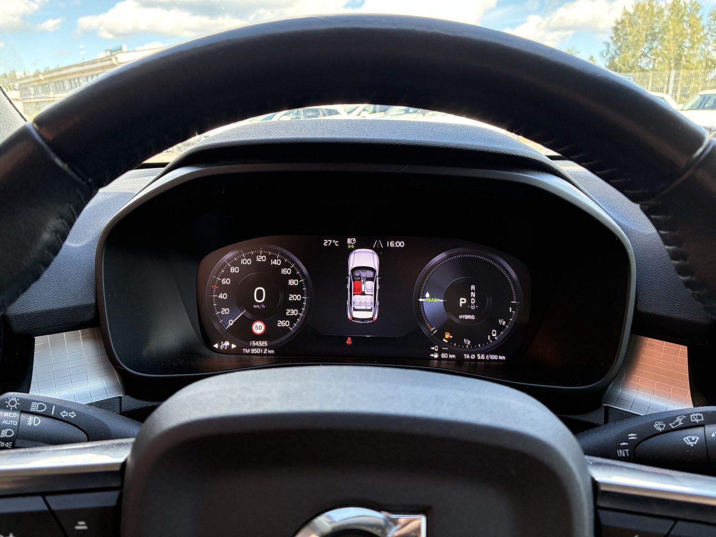 VOLVO XC40 2020