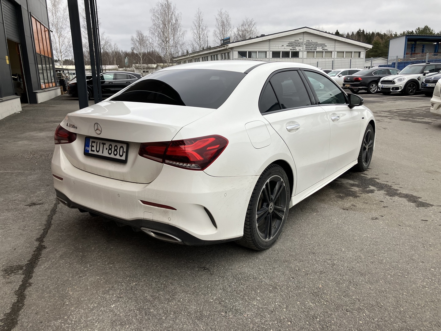 MERCEDES-BENZ A 250 e Sedan AMG 2021