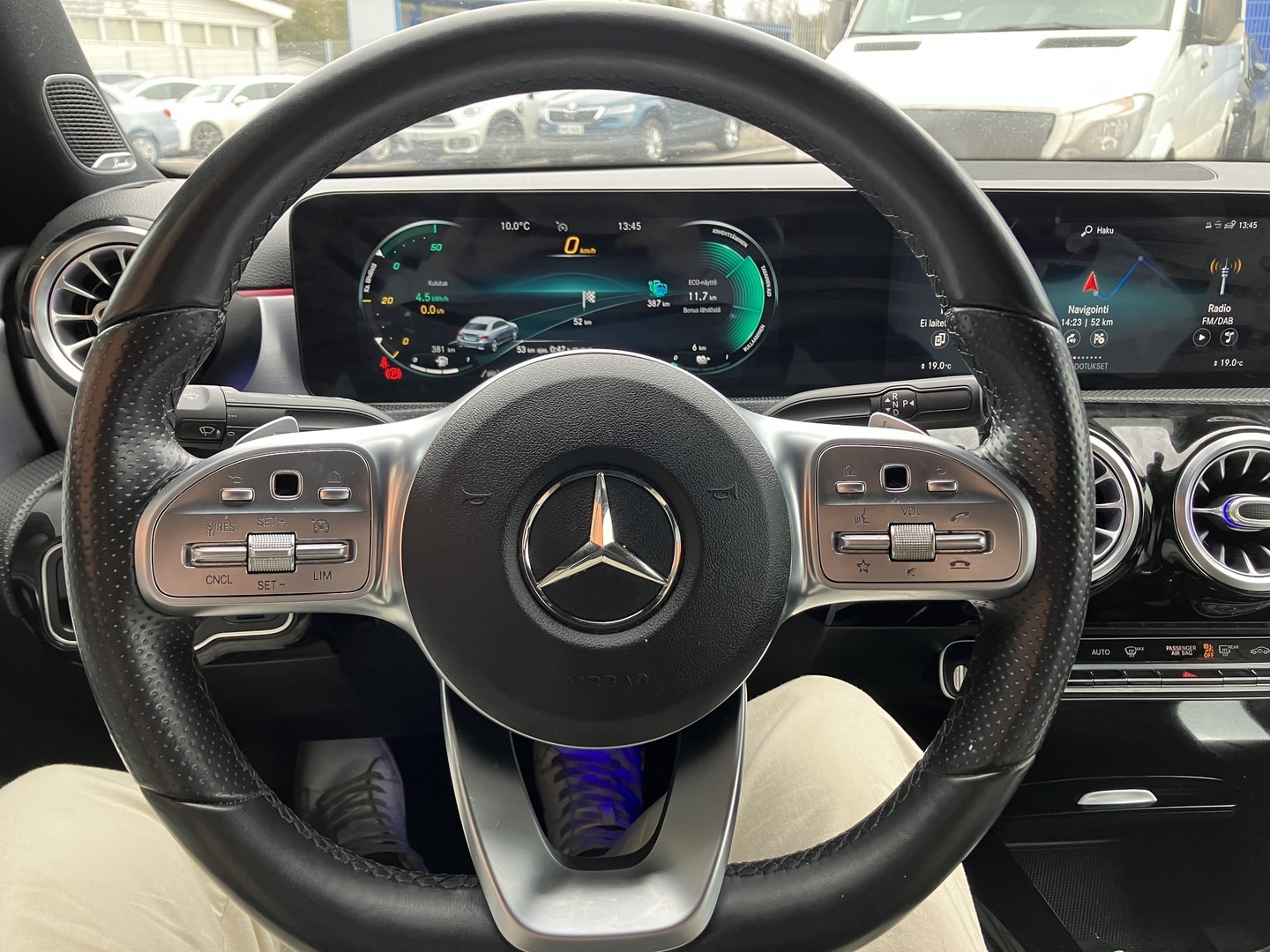 MERCEDES-BENZ A 250 e Sedan AMG 2021