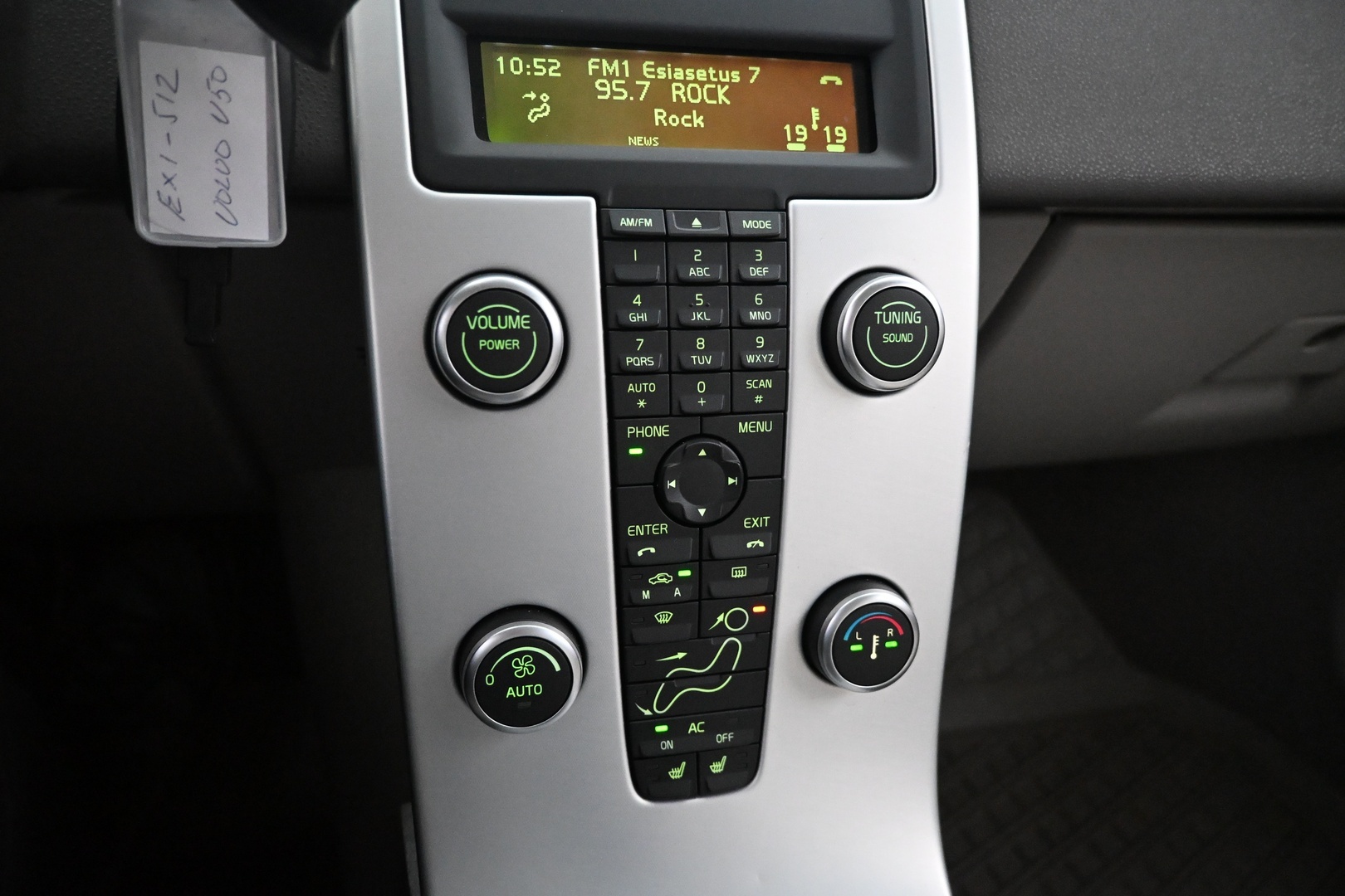 VOLVO V50 2012