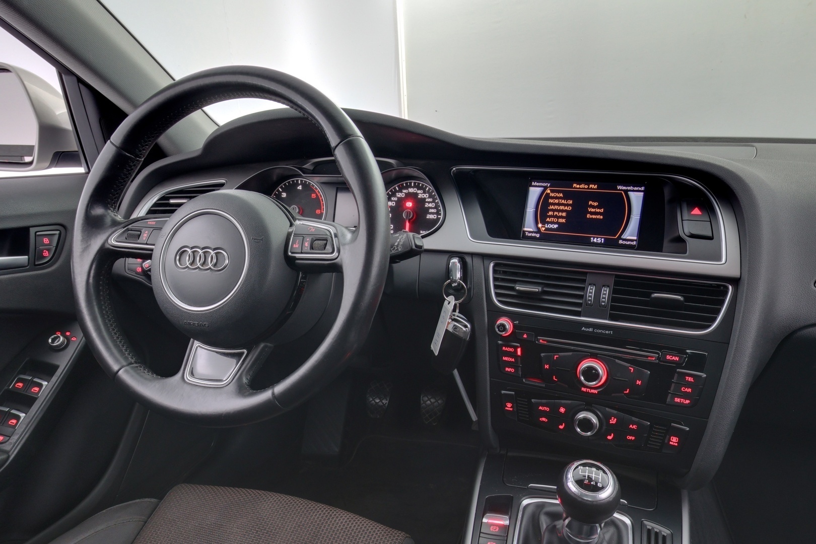 AUDI A4 allroad quattro 2014