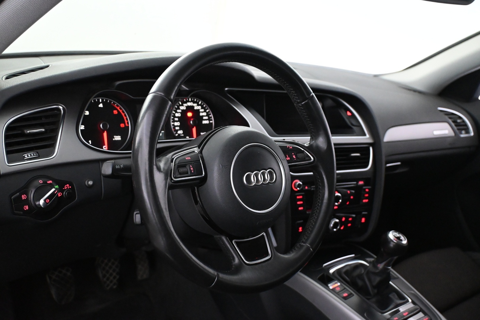 AUDI A4 allroad quattro 2014