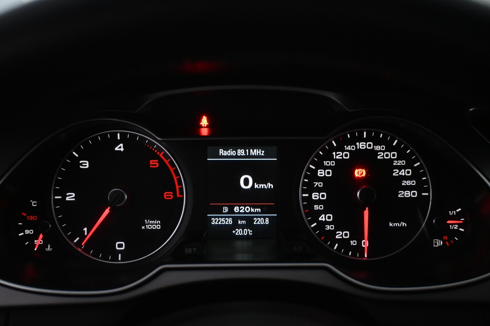 AUDI A4 allroad quattro 2014