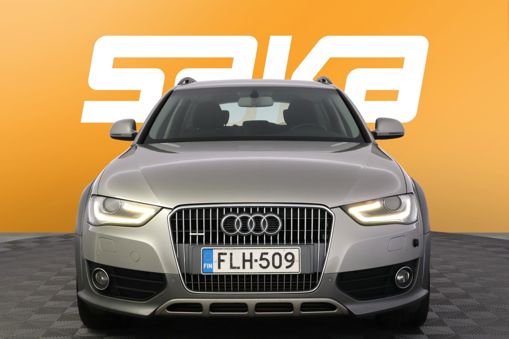 AUDI A4 allroad quattro 2014