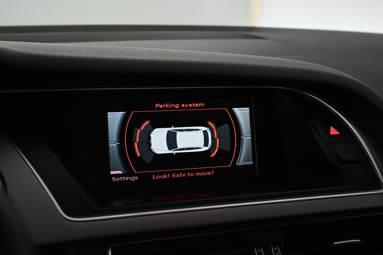 AUDI A4 allroad quattro 2014