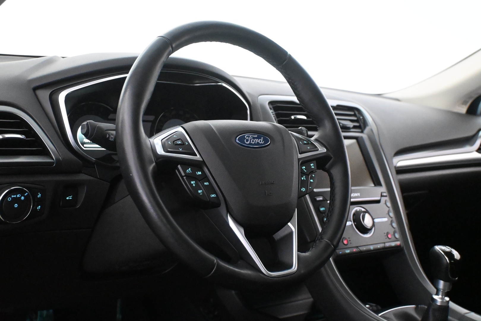 FORD Mondeo 2019