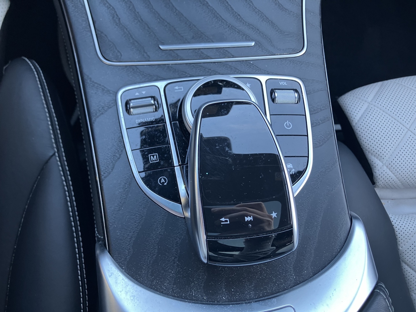 MERCEDES-BENZ GLC 2017