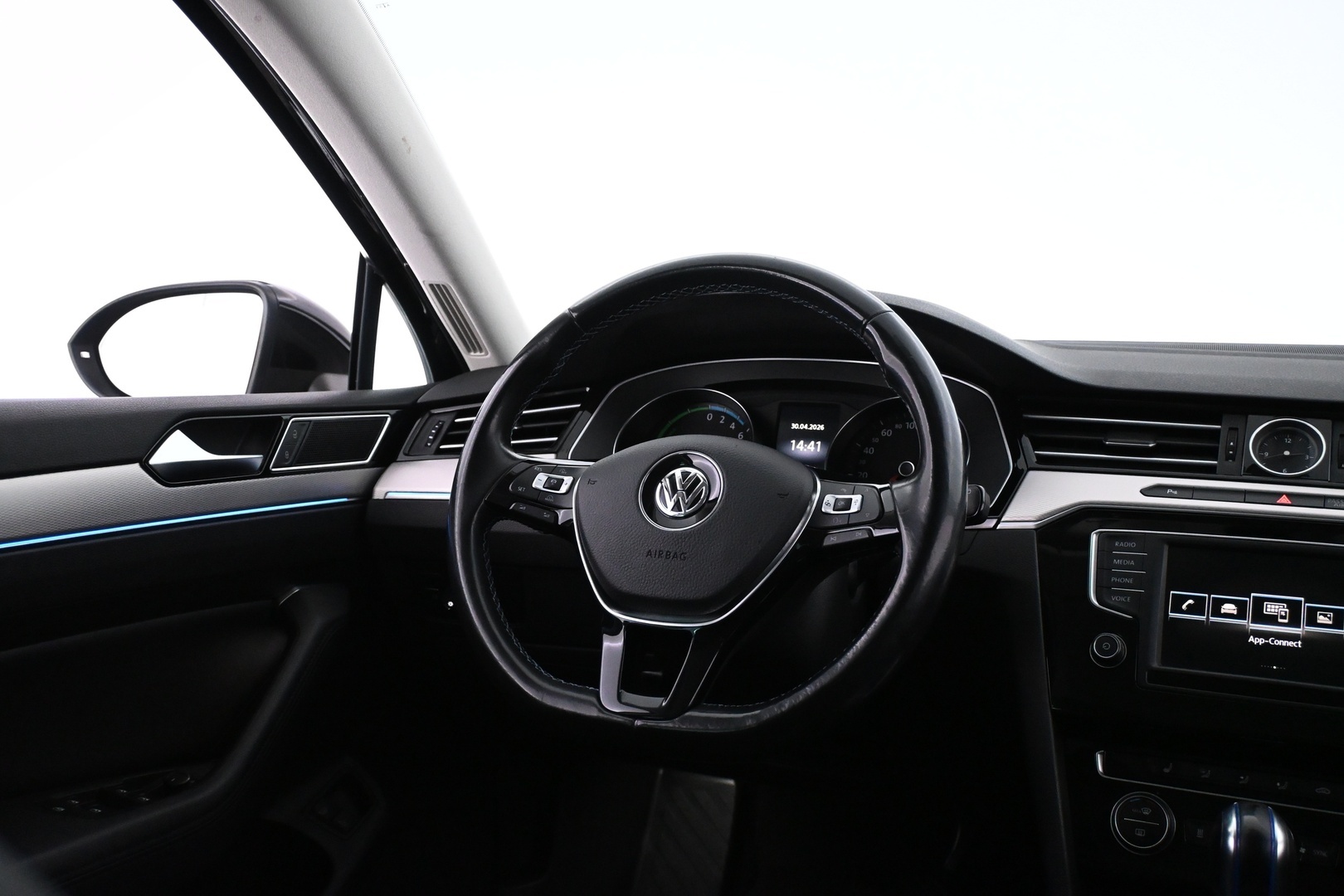 VOLKSWAGEN Passat 2017